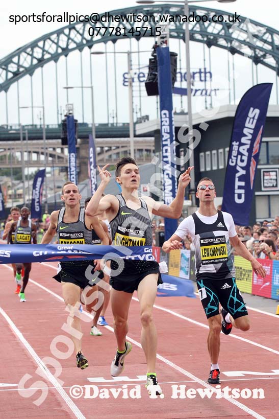 Mens one mile, The Great North CityGames. Photos: David T. Hewitson/Sports for All Pics